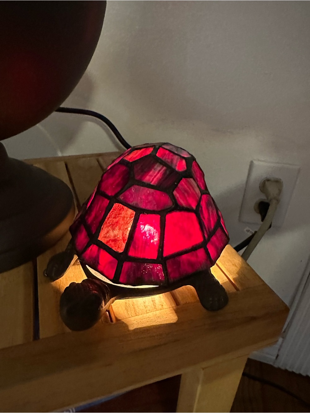 Turtle Tiffany-Style Red Stained Glass Accent Lamp